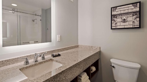 Best Western Plus Franklin Square Inn Troy/Albany image 16